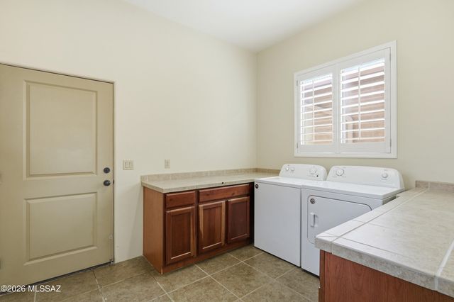 11532 N Moon Ranch Place, Marana, AZ 85658