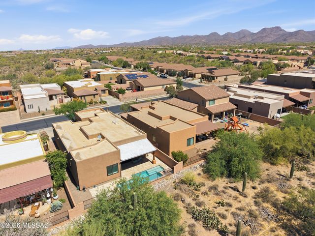 11532 N Moon Ranch Place, Marana, AZ 85658