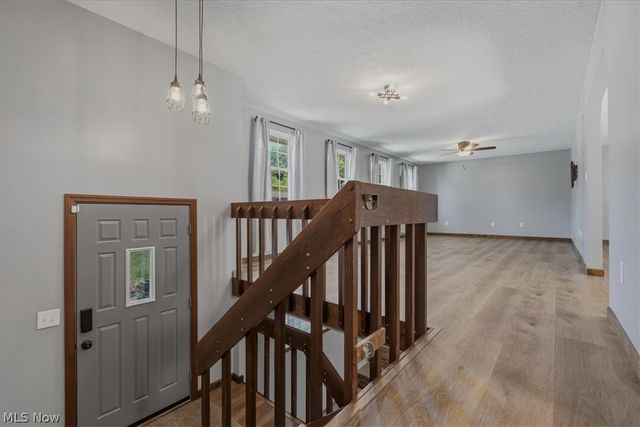 2098 Meadowview Drive, Parkersburg, WV 26104