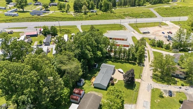 2098 Meadowview Drive, Parkersburg, WV 26104
