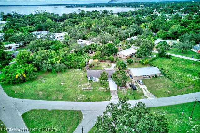 1321 Sunset Drive, Sebring, FL 33870