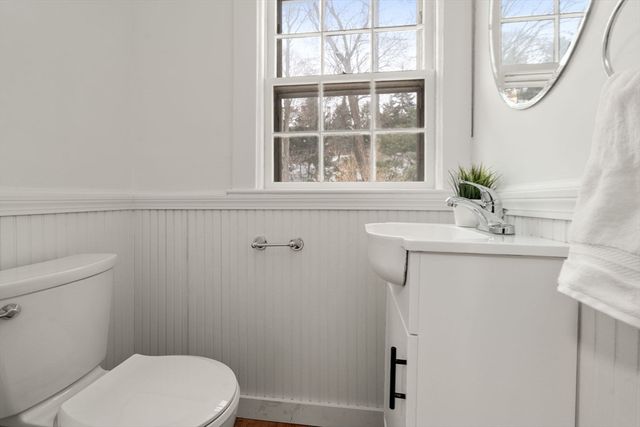 71 Highland Rd, Brookline, MA 02445