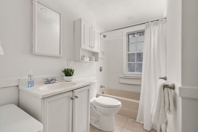 71 Highland Rd, Brookline, MA 02445