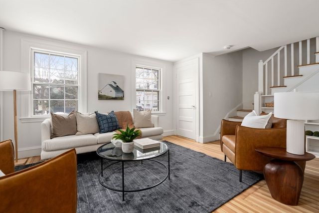 71 Highland Rd, Brookline, MA 02445