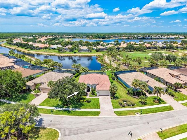 11945 Heather Woods CT, Naples, FL 34120