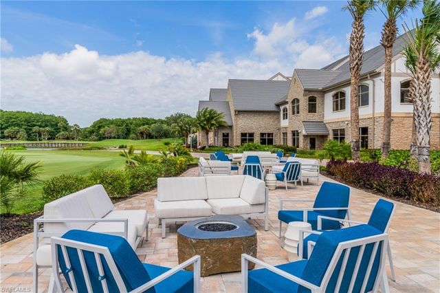 11945 Heather Woods CT, Naples, FL 34120