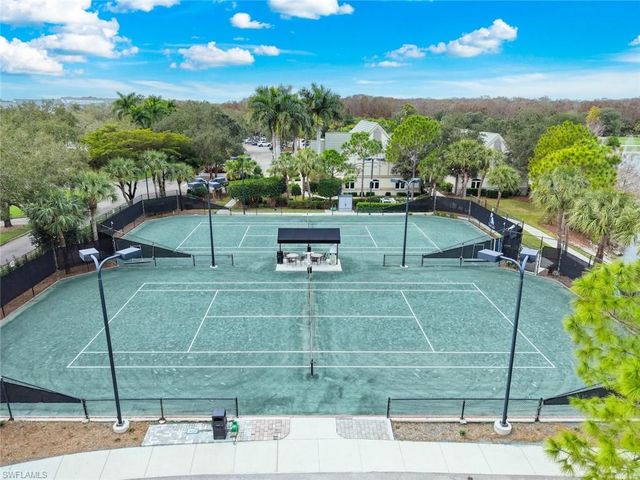 11945 Heather Woods CT, Naples, FL 34120