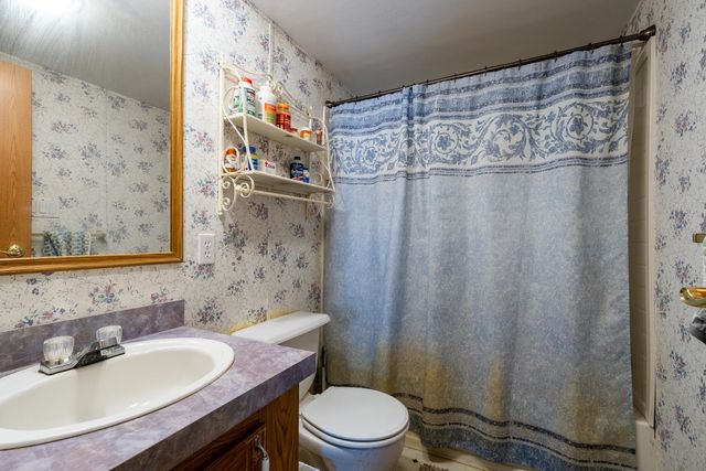 8 Lilac Lane, Belmont, NH 03220