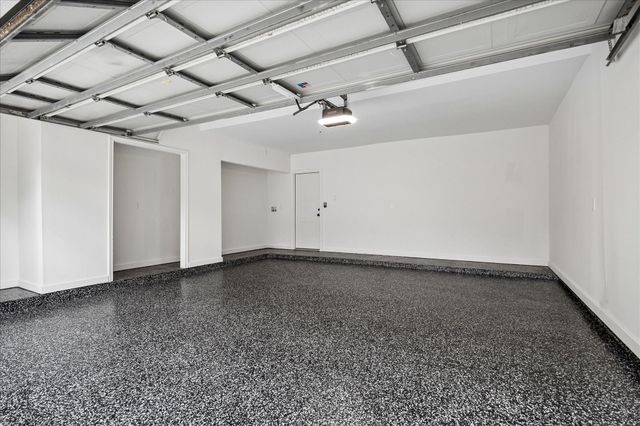 5056 Academy Street, Houston, TX 77005