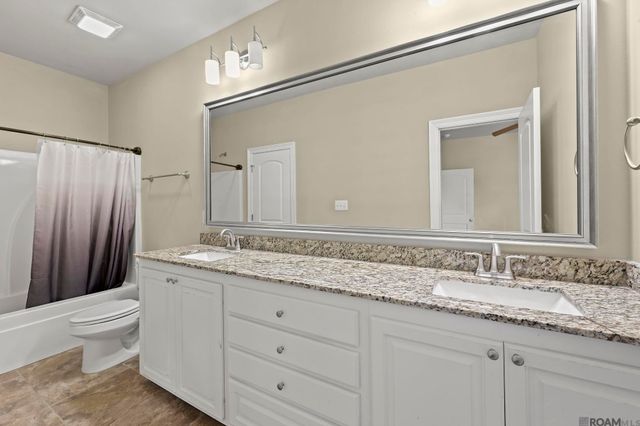 2347 Morningbrook Dr, Baton Rouge, LA 70816