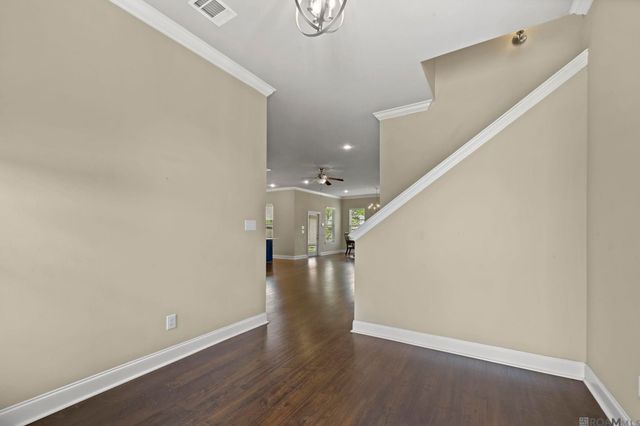 2347 Morningbrook Dr, Baton Rouge, LA 70816