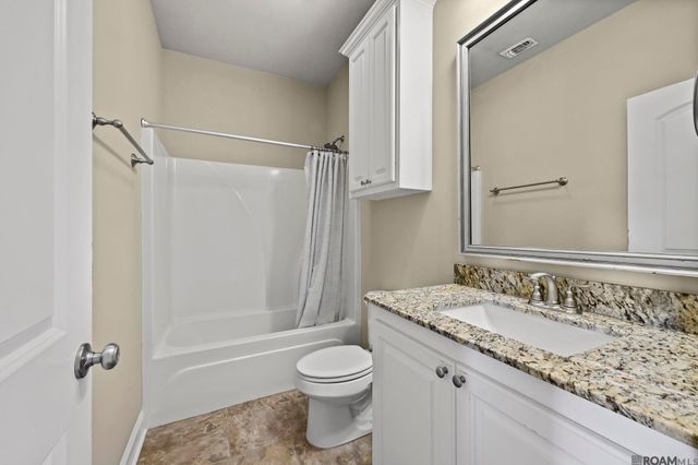 2347 Morningbrook Dr, Baton Rouge, LA 70816