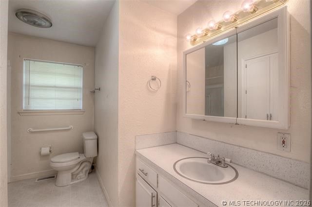 129 Granada Drive, Mannford, OK 74044