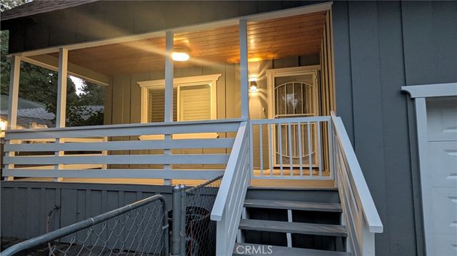 23855 Straight, Crestline, CA 92325
