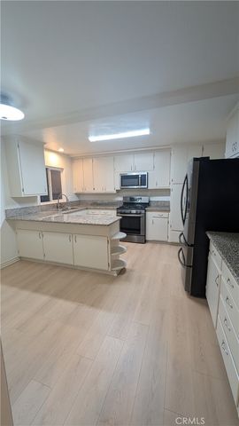 23855 Straight, Crestline, CA 92325
