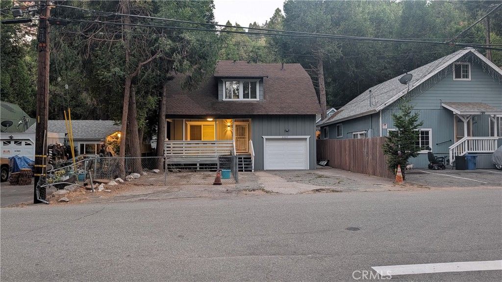 23855 Straight, Crestline, CA 92325