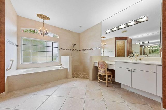 8967 Diamonte Drive, Boynton Beach, FL 33472