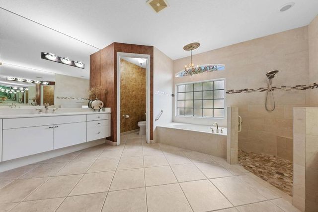 8967 Diamonte Drive, Boynton Beach, FL 33472