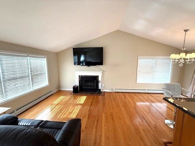 12 Sherwood Road, Worcester, MA 01602