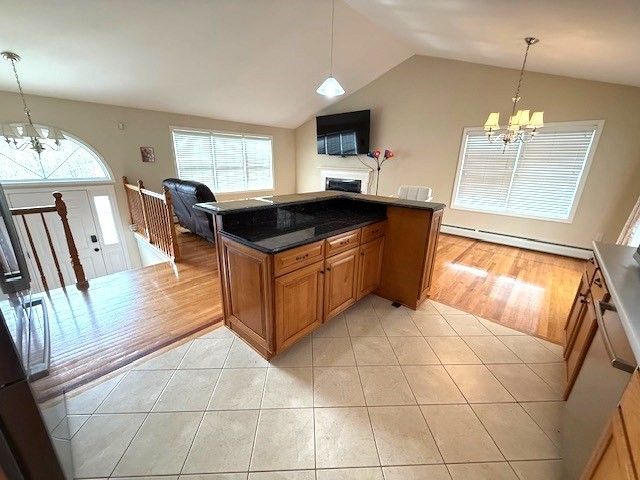 12 Sherwood Road, Worcester, MA 01602