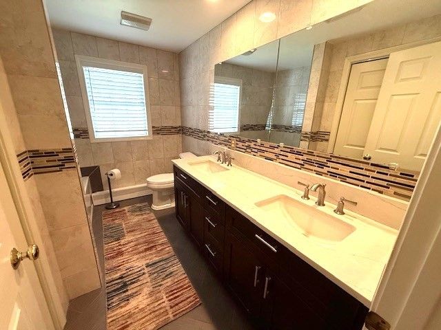 12 Sherwood Road, Worcester, MA 01602