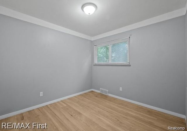 32154 Melton Street, Westland, MI 48186