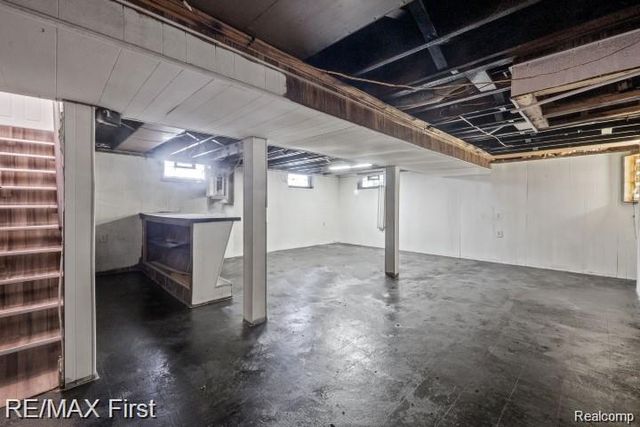 32154 Melton Street, Westland, MI 48186