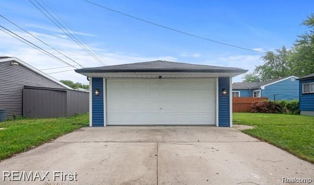 32154 Melton Street, Westland, MI 48186