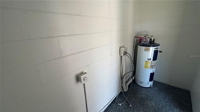 5607 ANDORA STREET, Orlando, FL 32807