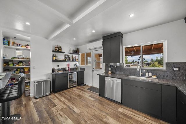 9667 Linden Avenue, Bloomington, CA 92316