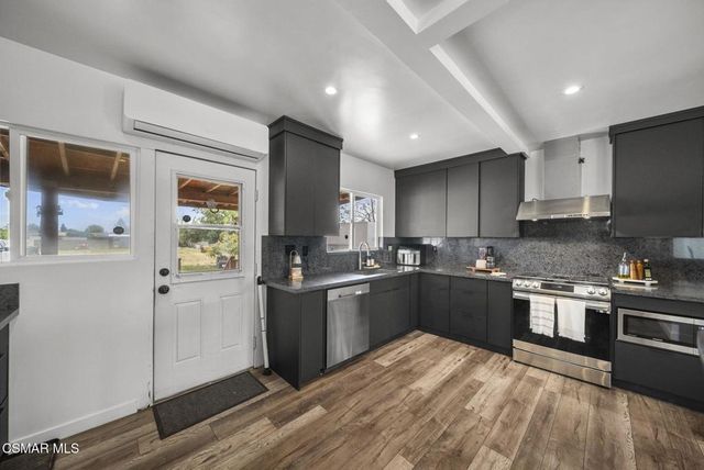 9667 Linden Avenue, Bloomington, CA 92316