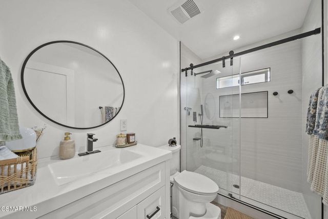 9667 Linden Avenue, Bloomington, CA 92316