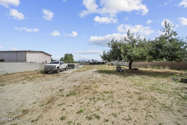 9667 Linden Avenue, Bloomington, CA 92316