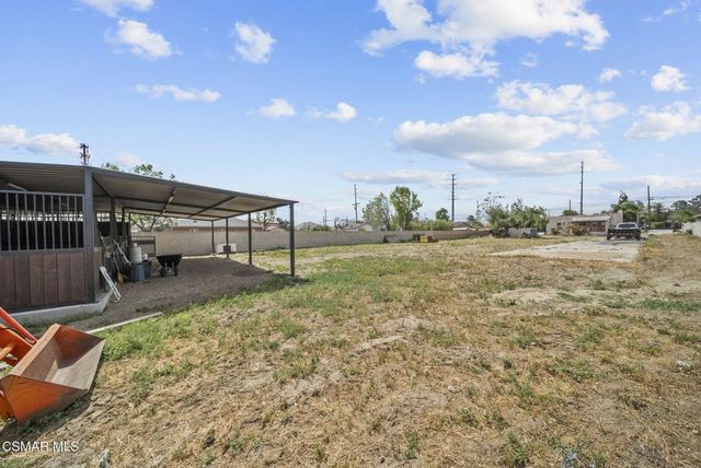 9667 Linden Avenue, Bloomington, CA 92316