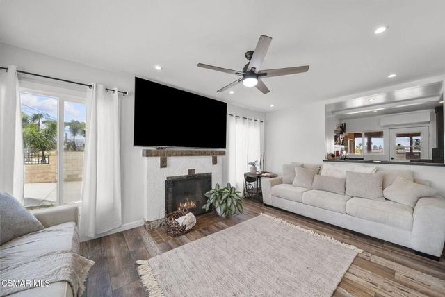 9667 Linden Avenue, Bloomington, CA 92316