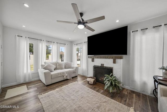 9667 Linden Avenue, Bloomington, CA 92316