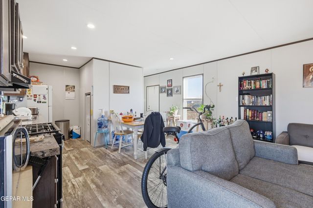 1396 Kalahari Desert Drive, Chaparral, NM 88081