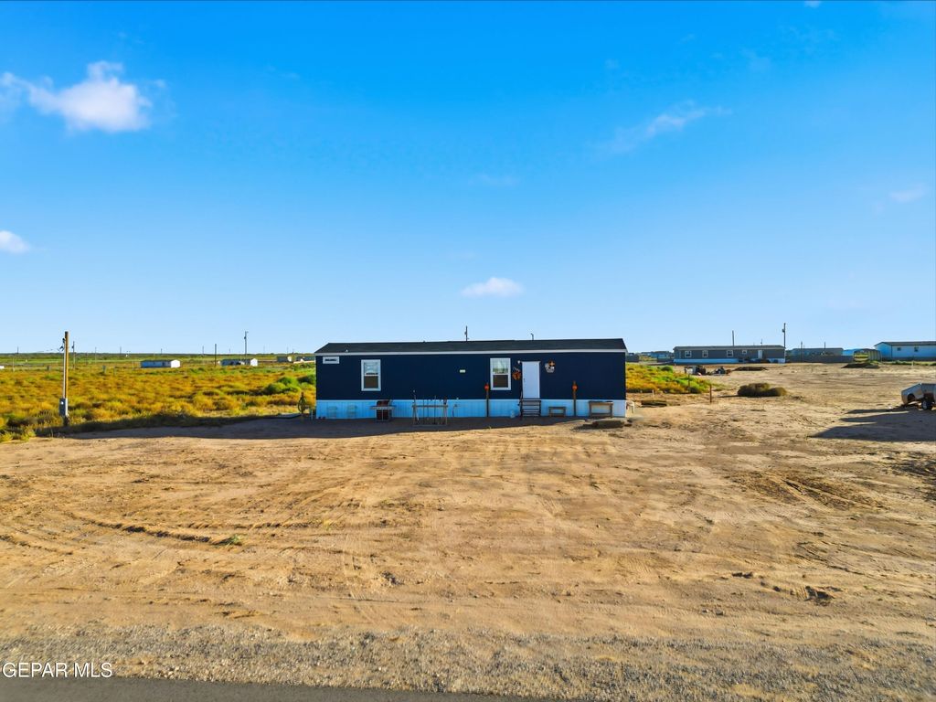 1396 Kalahari Desert Drive, Chaparral, NM 88081