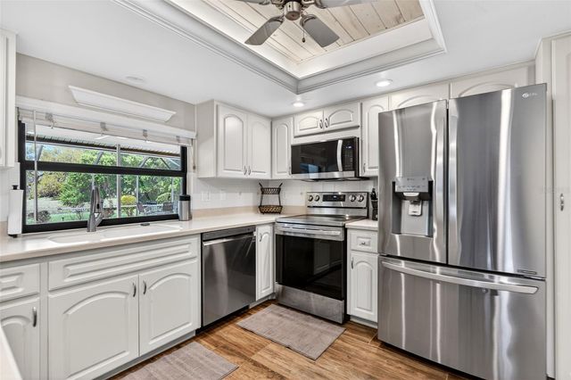 4964 CANDLEBUSH CIRCLE, Sarasota, FL 34241