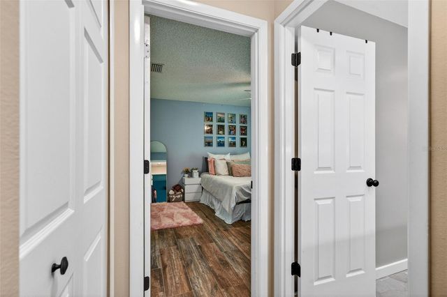 4964 CANDLEBUSH CIRCLE, Sarasota, FL 34241