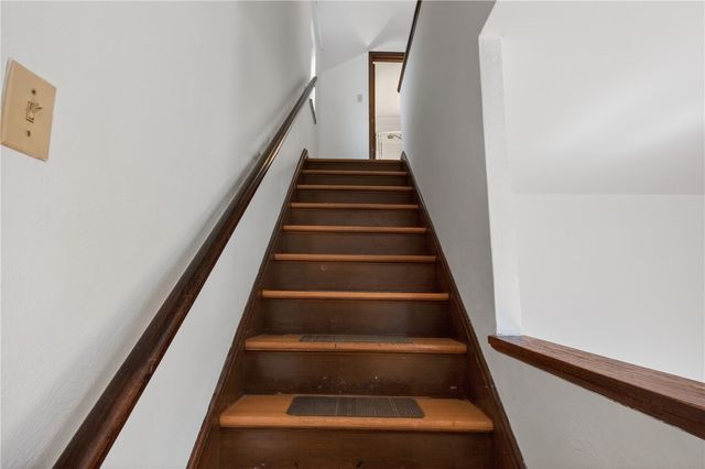 1420 Homestead Rd, Penn Hills, PA 15147