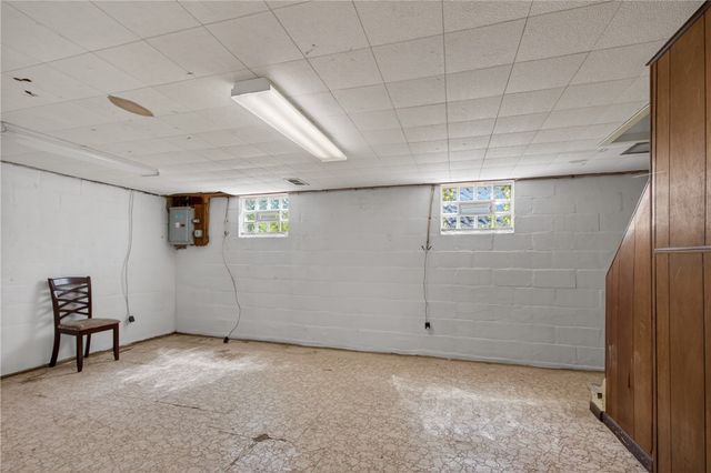 1420 Homestead Rd, Penn Hills, PA 15147