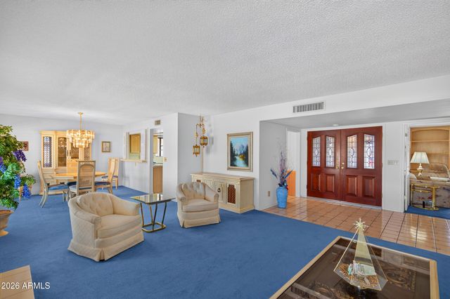 10422 E REGAL Drive, Sun Lakes, AZ 85248