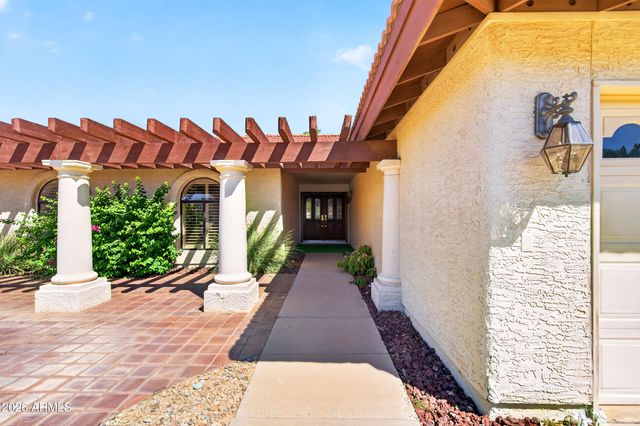 10422 E REGAL Drive, Sun Lakes, AZ 85248