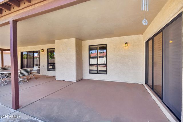 10422 E REGAL Drive, Sun Lakes, AZ 85248