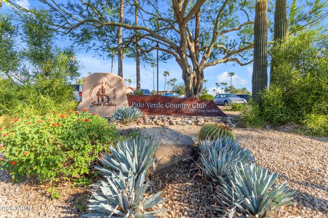 10422 E REGAL Drive, Sun Lakes, AZ 85248