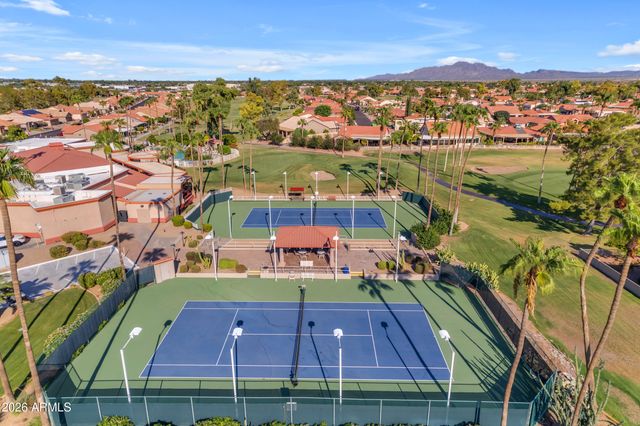 10422 E REGAL Drive, Sun Lakes, AZ 85248