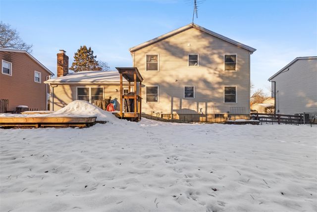 1713 Suffolk Avenue, Portage, MI 49024