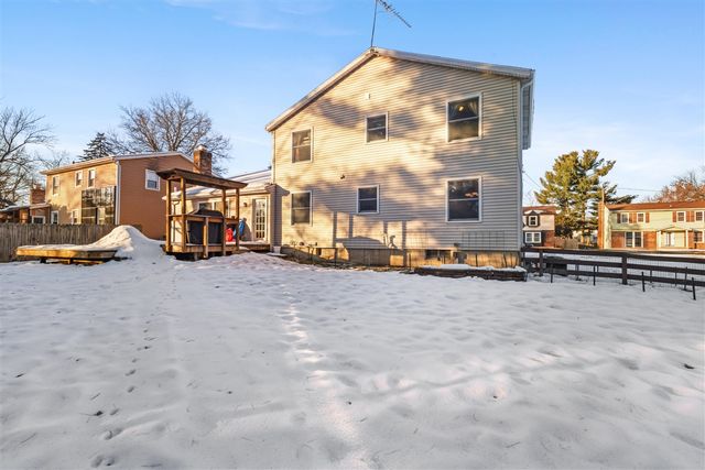 1713 Suffolk Avenue, Portage, MI 49024