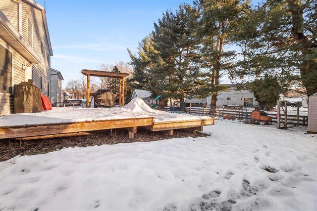 1713 Suffolk Avenue, Portage, MI 49024